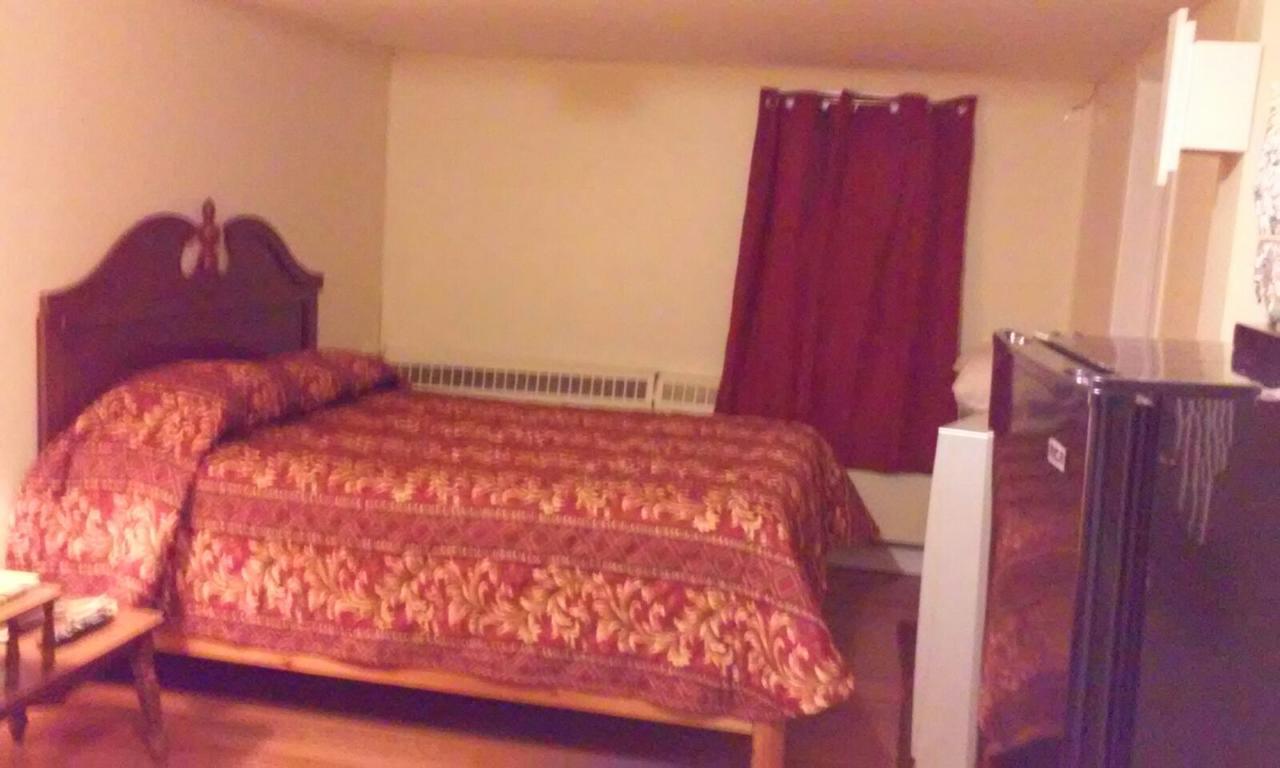 Leisure Motel Windsor Zewnętrze zdjęcie