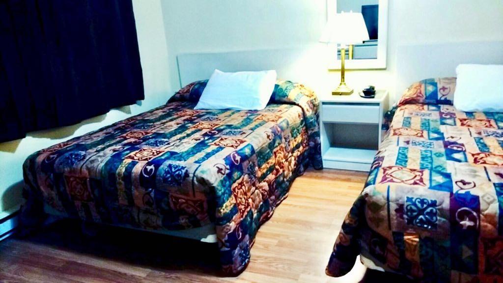 Leisure Motel Windsor Zewnętrze zdjęcie