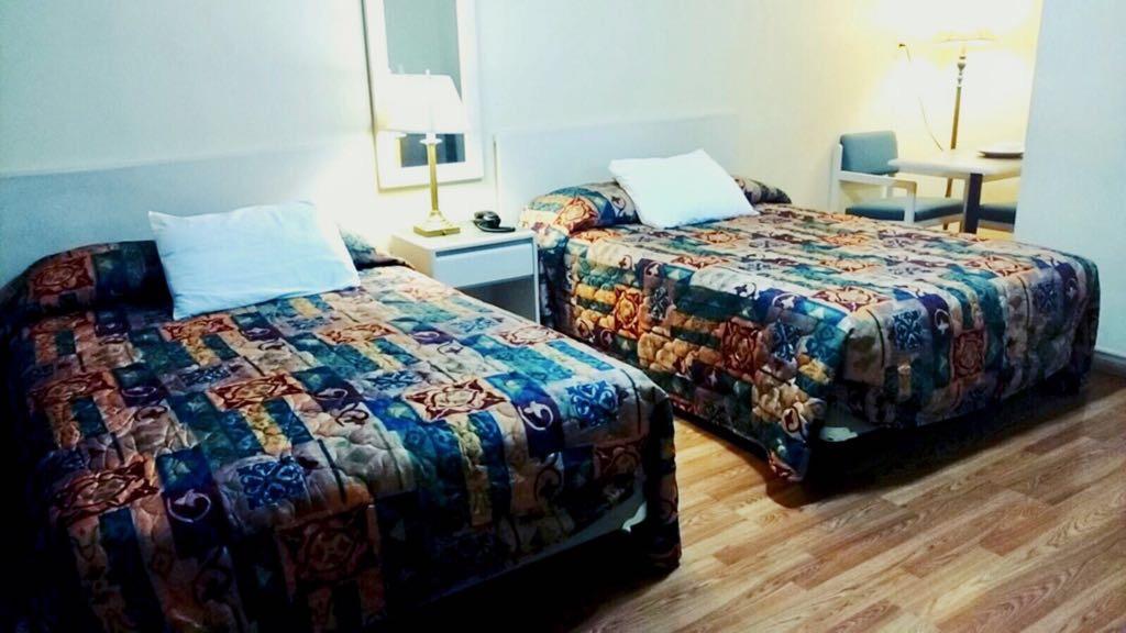 Leisure Motel Windsor Zewnętrze zdjęcie
